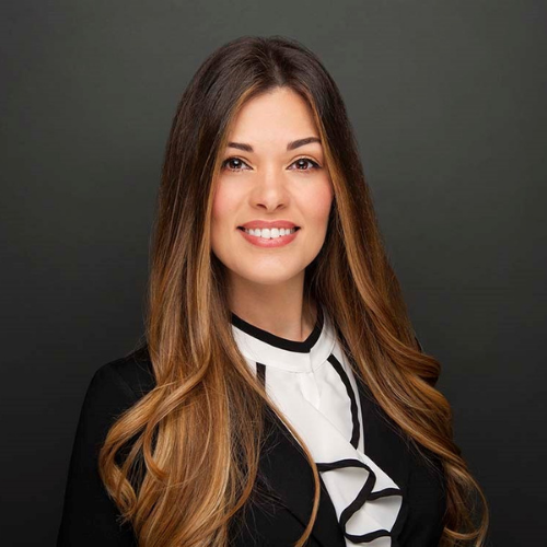 Luvy Delfin headshot