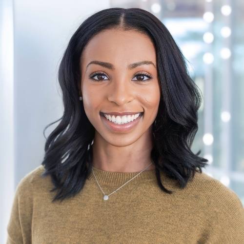 Taylor B. Hayes headshot