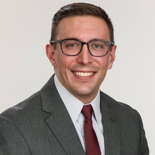 Zachary Owens headshot