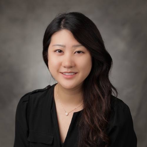 Jenny Shim headshot