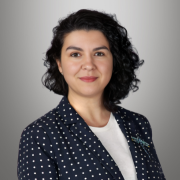 mara maroney headshot