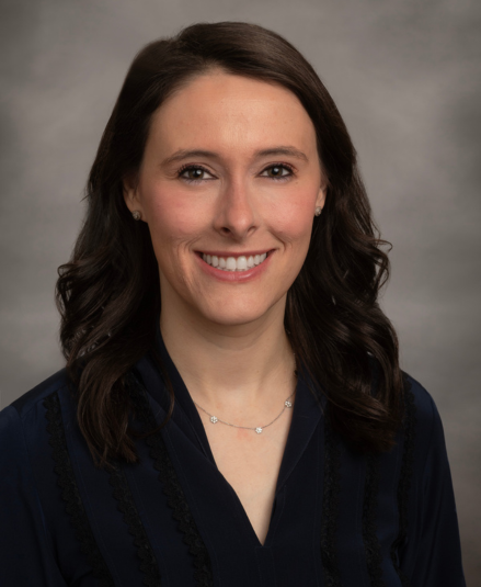 Nicole Gillman headshot