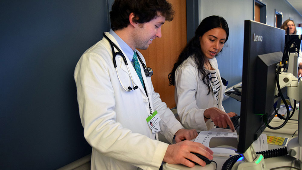 Trainees in clinic.