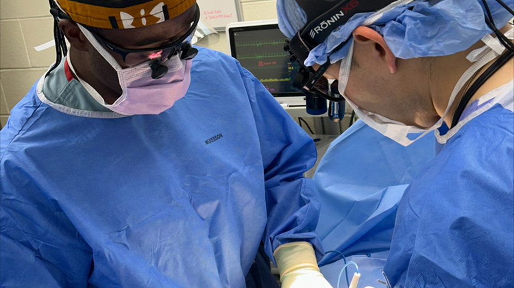 Dr. Steven Kim Transplant Lab