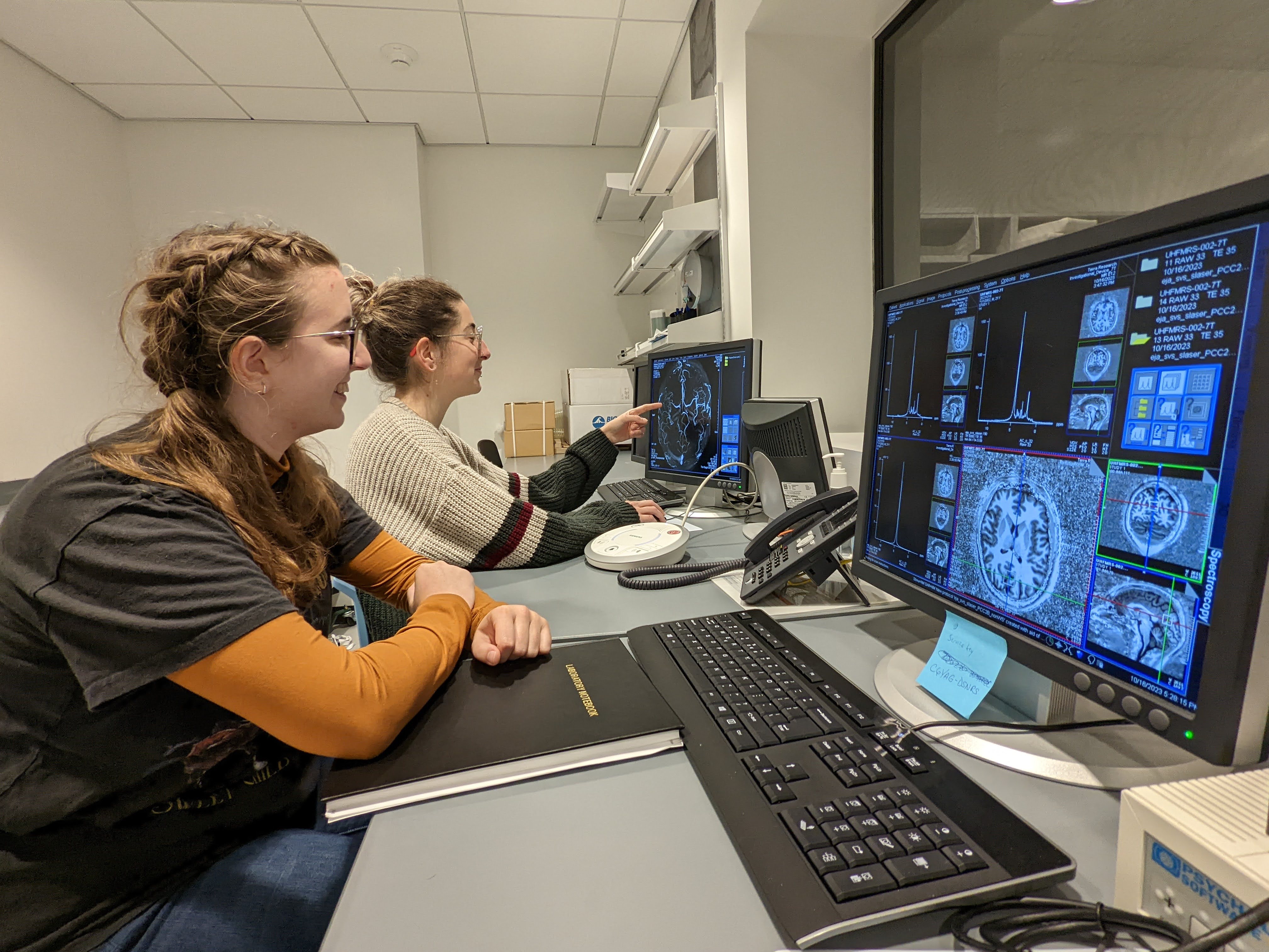 Above: The 7T MRI that is housed within the Center for Systems Imaging in HSRB-II. Photo: Lei Zhou 